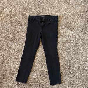 Old Navy Women's Mid-Rise Rockstar Skinny Jeans in Black